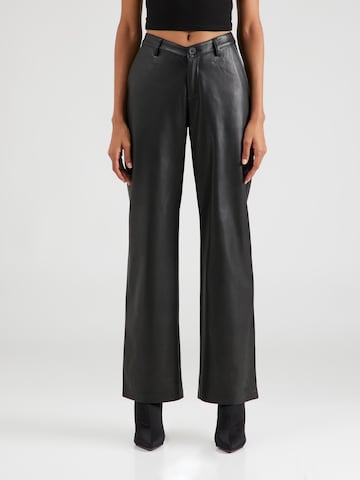 QS Wide leg Broek in Zwart: voorkant