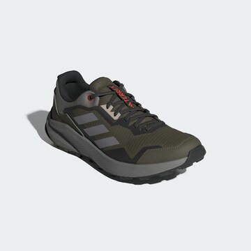 Chaussure de course 'Trailrider' ADIDAS TERREX en vert