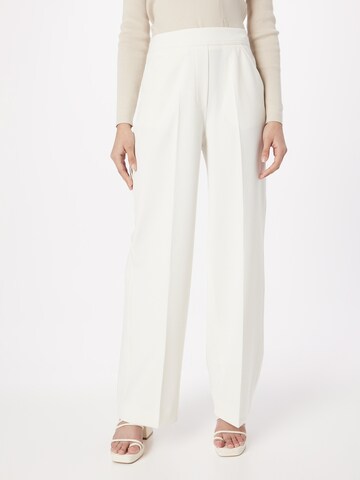 Wide leg Pantaloni con piega frontale di Calvin Klein in bianco: frontale