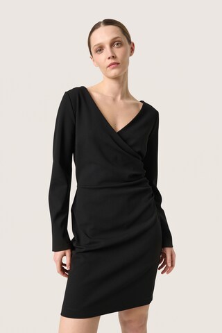 Robe de cocktail 'Bea Gia' SOAKED IN LUXURY en noir : devant