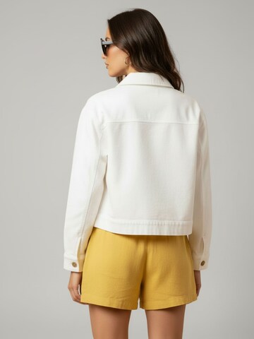 WEARABLE STORIES Between-season jacket 'Amber' in Beige