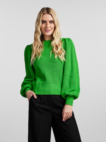 Y.A.S Sweater in Green: front