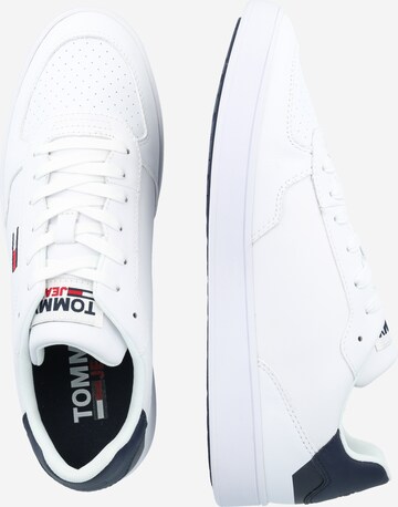 Sneaker low de la Tommy Jeans pe alb