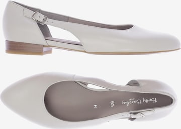 Betty Barclay Flats & Loafers in 39,5 in Grey: front