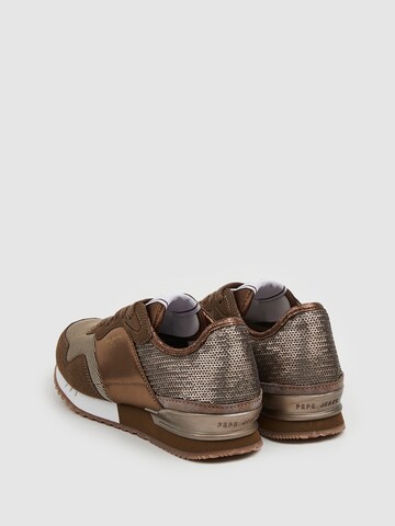 Pepe Jeans Sneakers in Brown