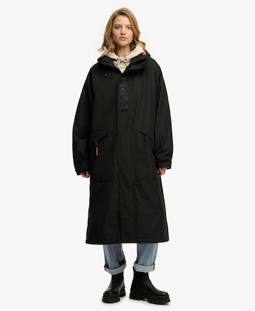 Veste fonctionnelle Superdry & Co en noir : devant