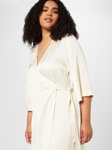 Robe 'FRANZISKA' Selected Femme Curve en beige