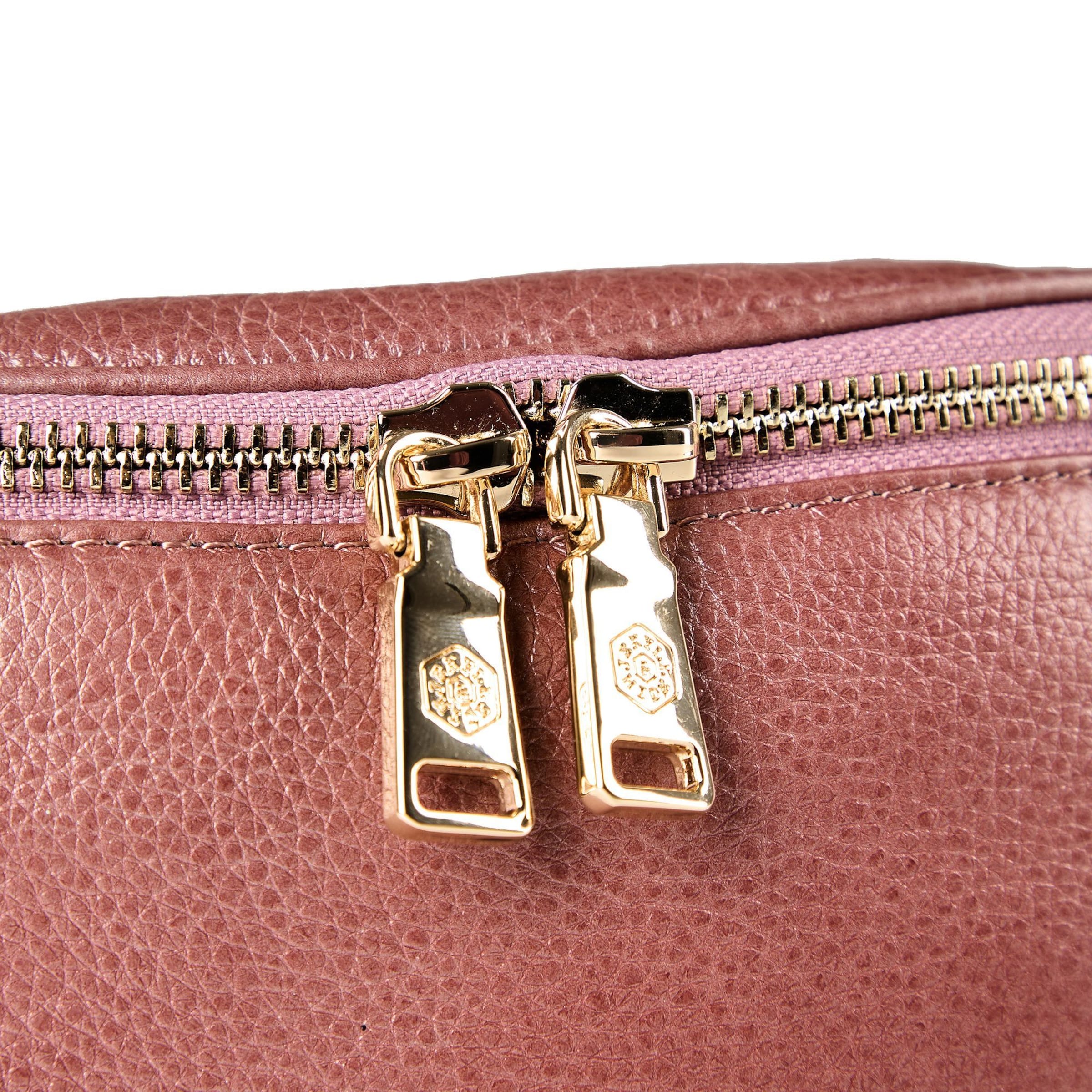 Jekyll & Hide Belt bag in Brown