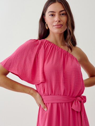 Tussah Jumpsuit 'MANDI' in Pink