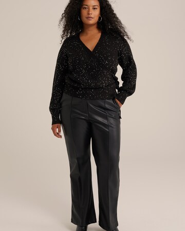 WE Fashion Sweater in Black