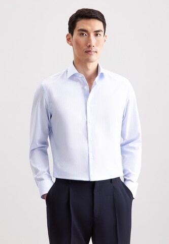 Coupe regular Chemise business SEIDENSTICKER en bleu : devant