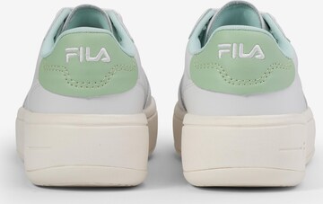 Baskets basses FILA en blanc