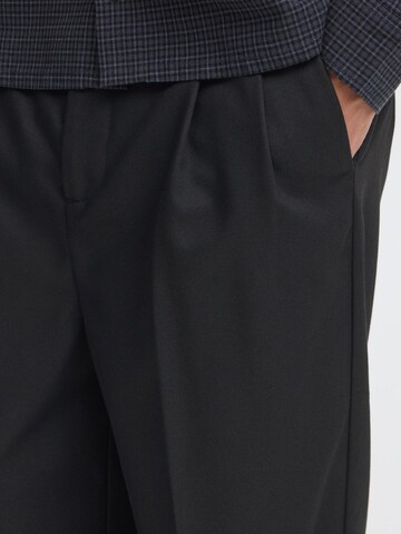 Casual Friday Loosefit Bandplooibroek 'Grant' in Zwart