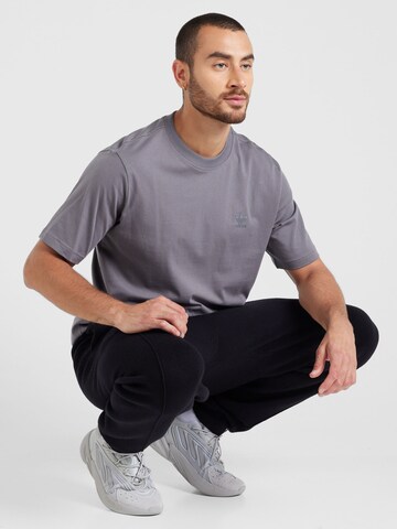 ADIDAS ORIGINALS Tričko – šedá