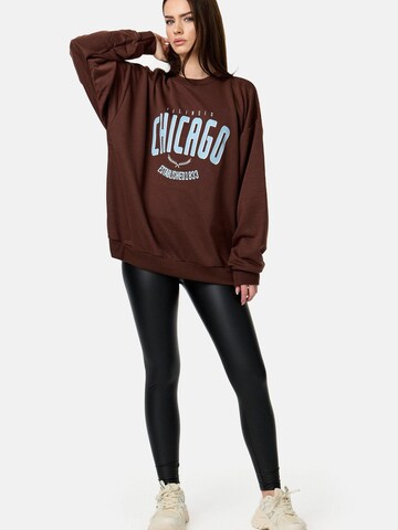 Worldclassca Oversized Sweater 'Chicago' in Brown