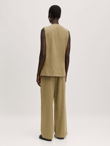 EDITED Vest 'Willow' in Green