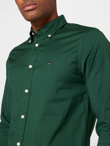 Regular fit Camicia di TOMMY HILFIGER in verde