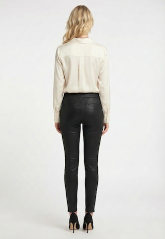 Felix Hardy Skinny Fit Панталон в черно