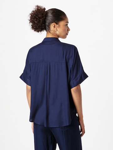 Monki Bluse in Blau