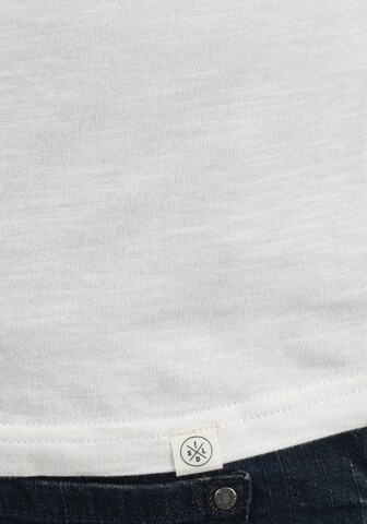 Maglietta 'Florian' di !Solid in bianco
