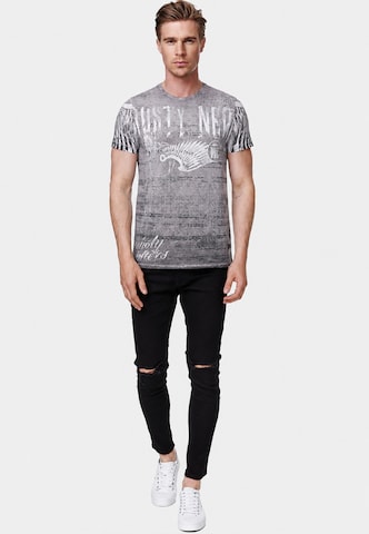 Rusty Neal T-Shirt in Grau