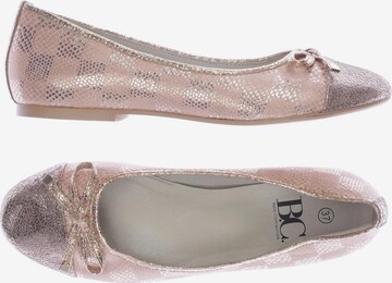 BCBGMAXAZRIA Flats & Loafers in 37 in Pink: front