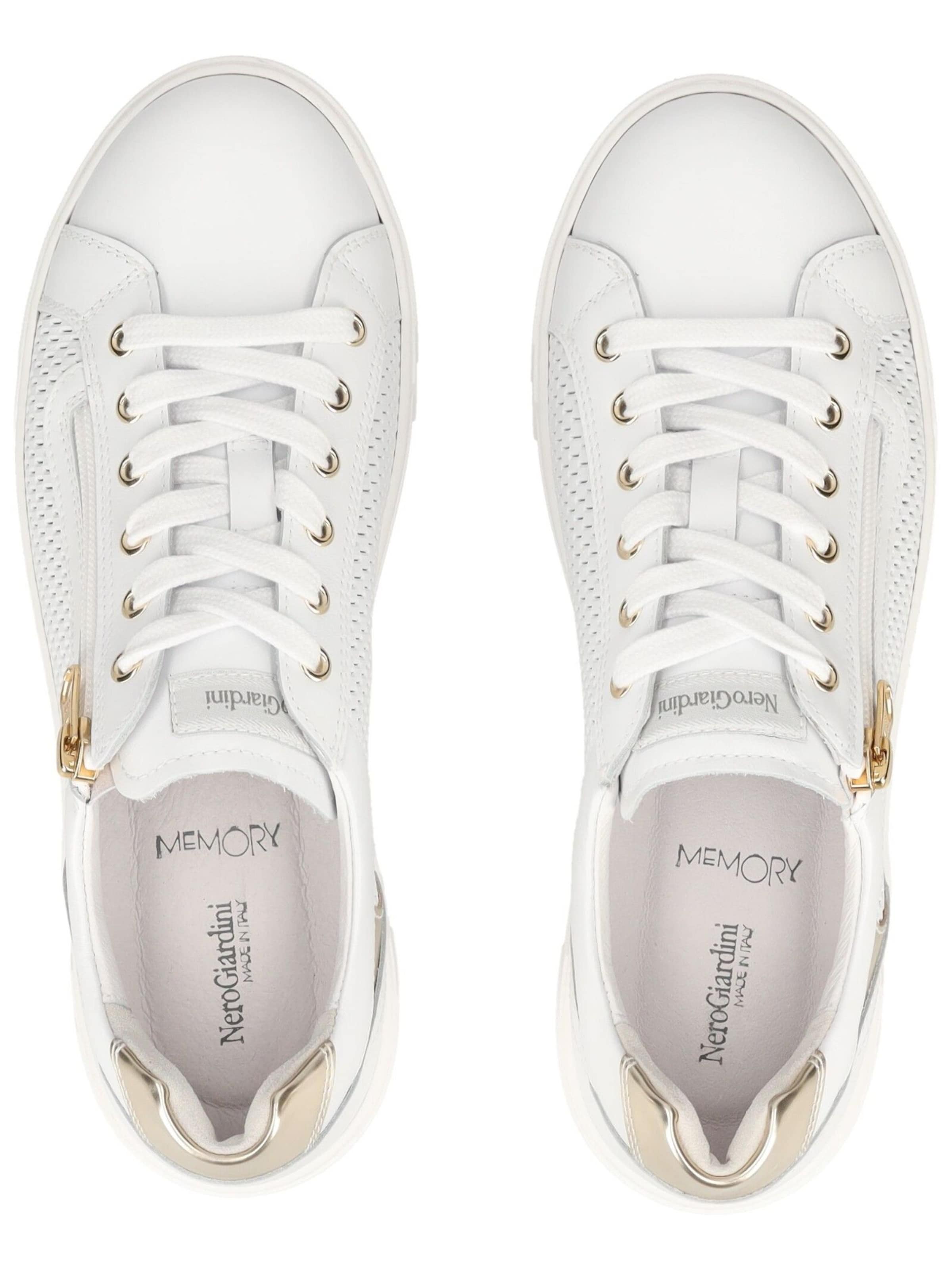 Sneaker bassa di Nero Giardini in bianco