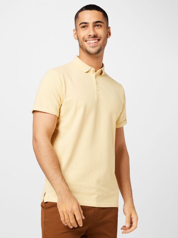 Clean Cut Copenhagen - Camisa 'Silkeborg' em amarelo: frente