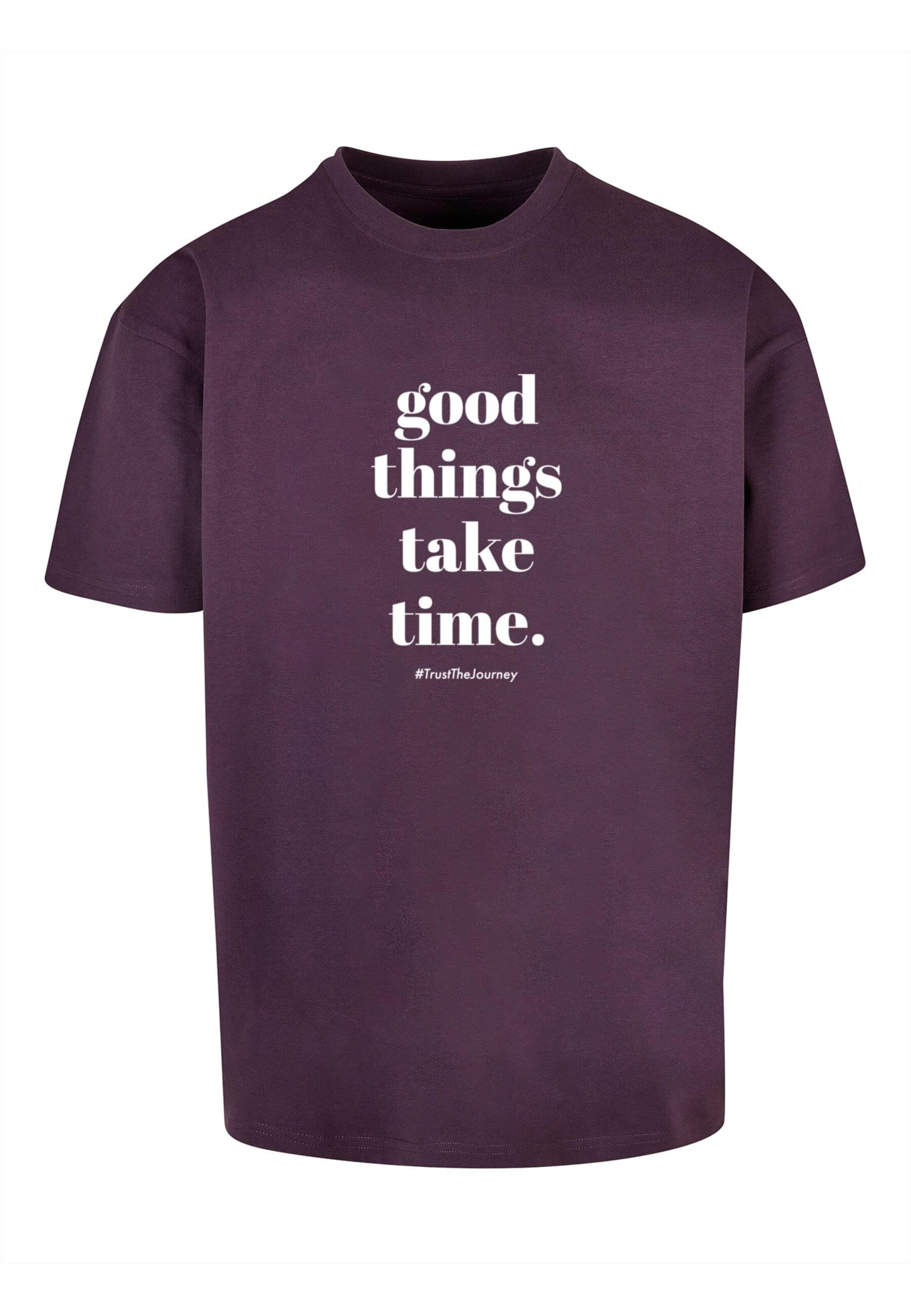 Merchcode Shirt 'Good Things Take Time' in Lila: voorkant
