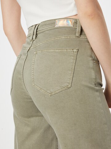 Regular Jeans 'BETSY' de la s.Oliver pe verde