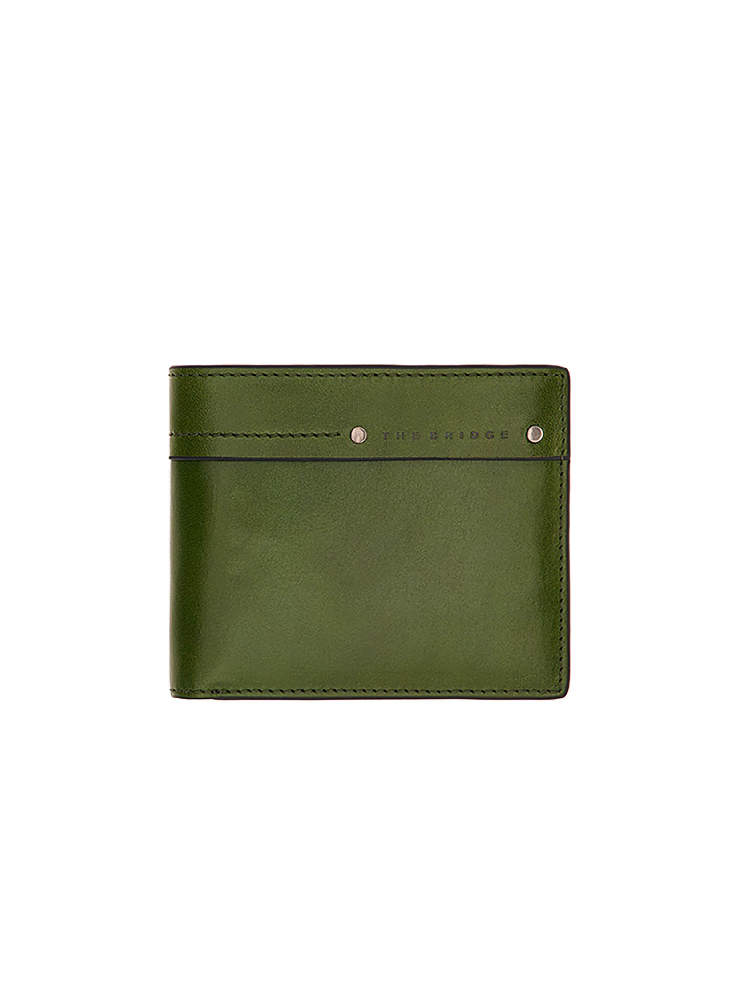 The Bridge Wallet in Green: front