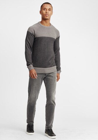 !Solid Sweater 'Rapel' in Grey