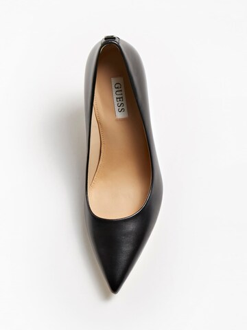 Escarpins 'Piera' GUESS en noir
