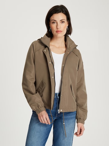 CROSS JEANS Between-Season Jacket in Green: front