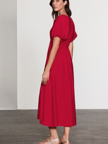 Abito estivo di Next in rosso