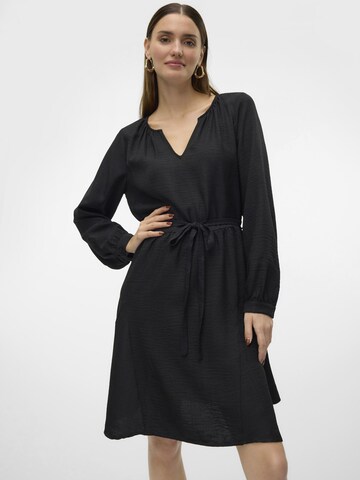 VERO MODA Šaty 'MELONEY' - Čierna: predná strana