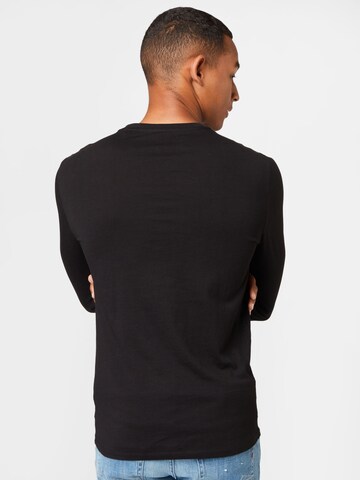 T-Shirt GUESS en noir