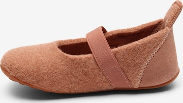 BISGAARD Slippers in Pink: front