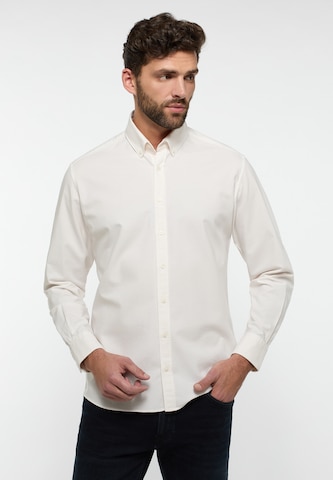 ETERNA - Regular Fit Camisa clássica em bege: frente