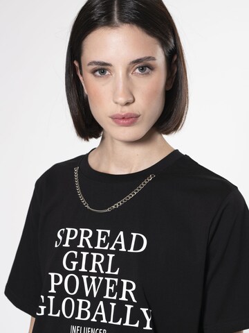 Influencer - Camiseta en negro