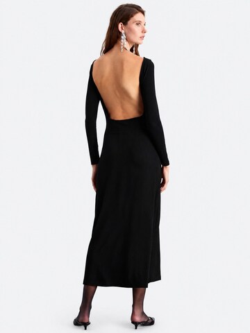 Robe Ethiquet en noir