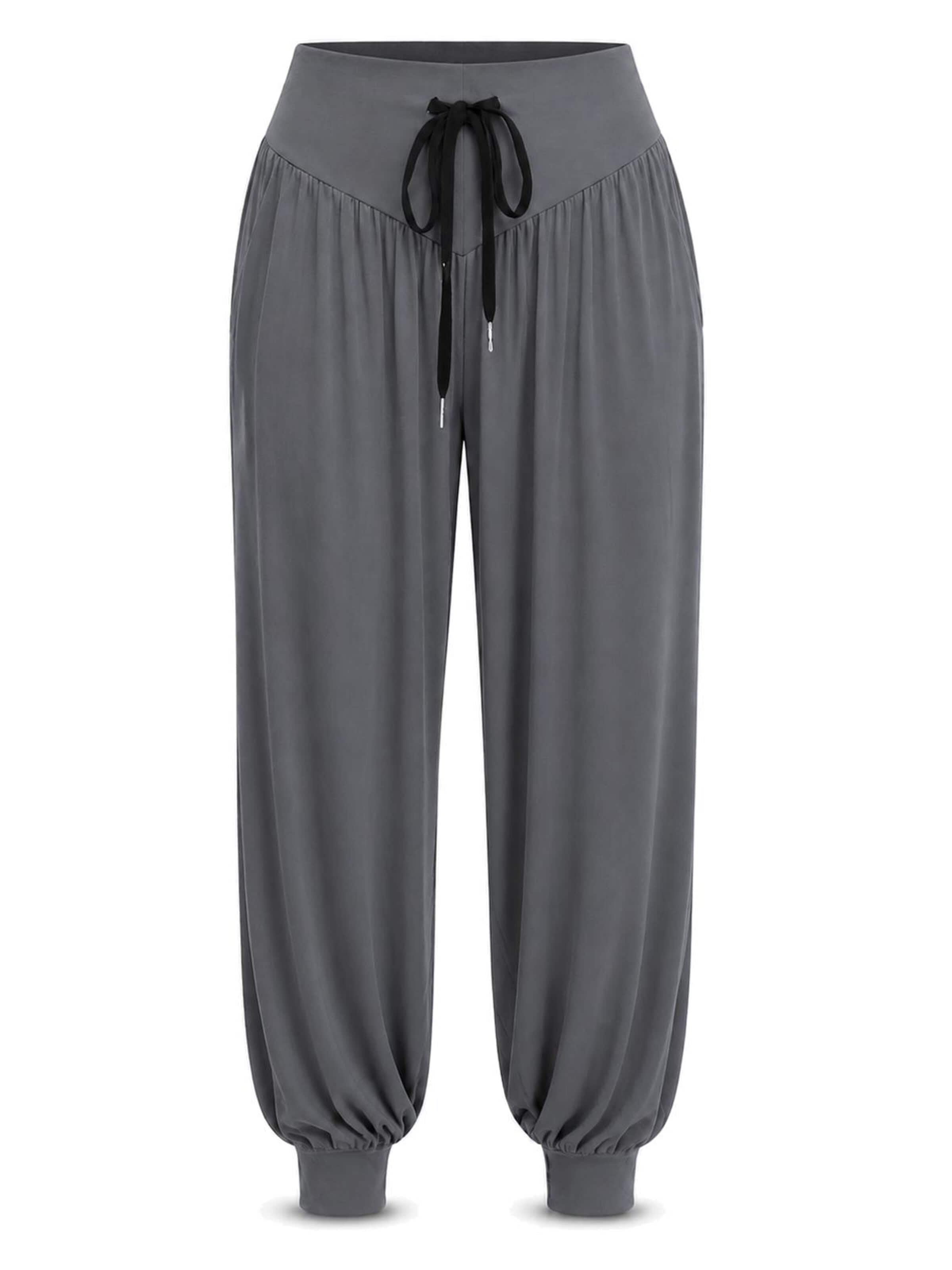 AOTTORI Pants in Grey: front