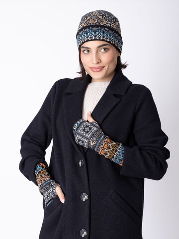 IVKO Woman Hand warmers in Black: front