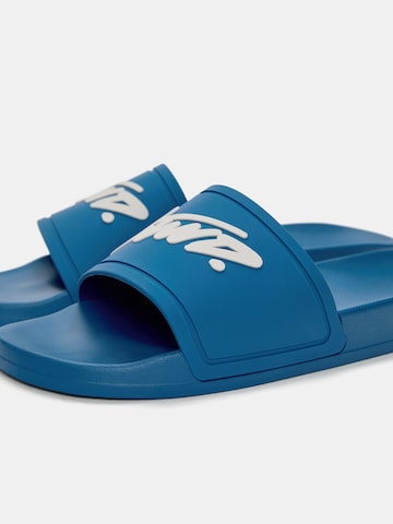 Mule 'STWD' Pull&Bear en bleu
