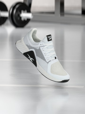 Reebok Schuh in Weiß