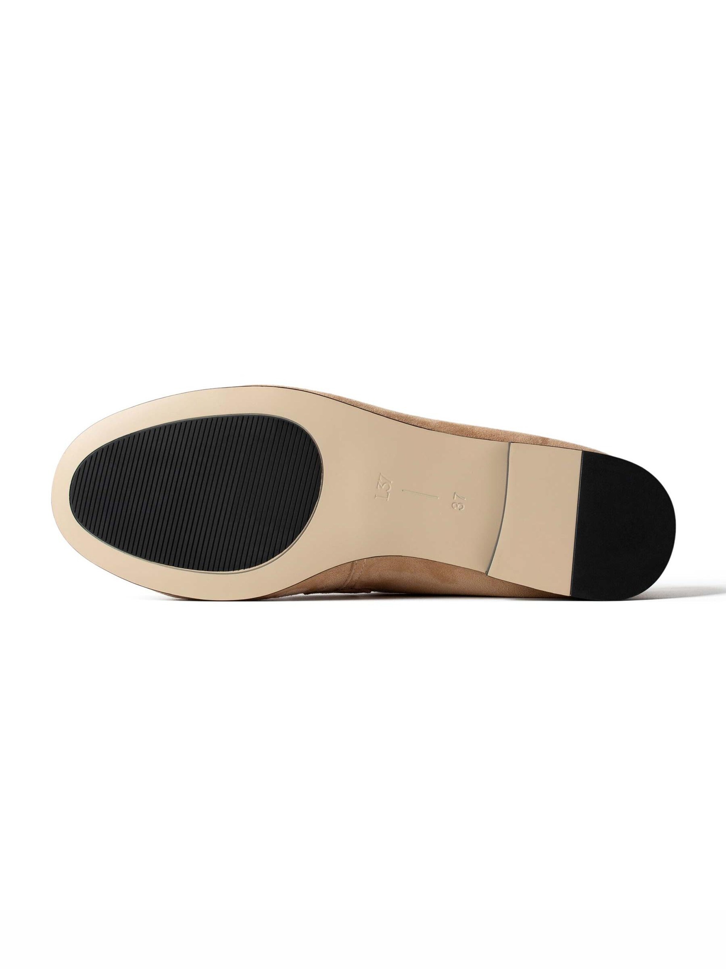 Chaussure basse 'VELVET RIOT' L37 HANDMADE SHOES en beige