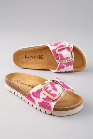 Aniston Mules in Pink