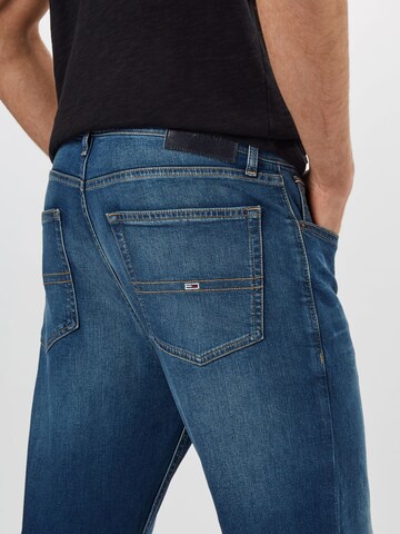 regular Jeans 'Ryan' di Tommy Jeans in blu