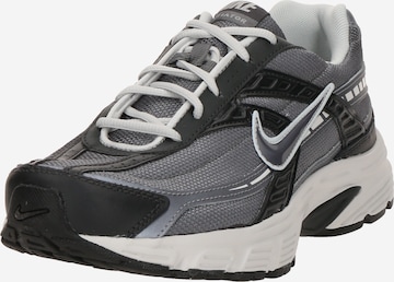 Nike Sportswear - Sapatilhas baixas 'Initiator' em preto: frente