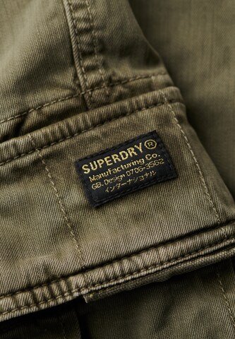 Superdry Regular Cargobroek 'Core' in Groen